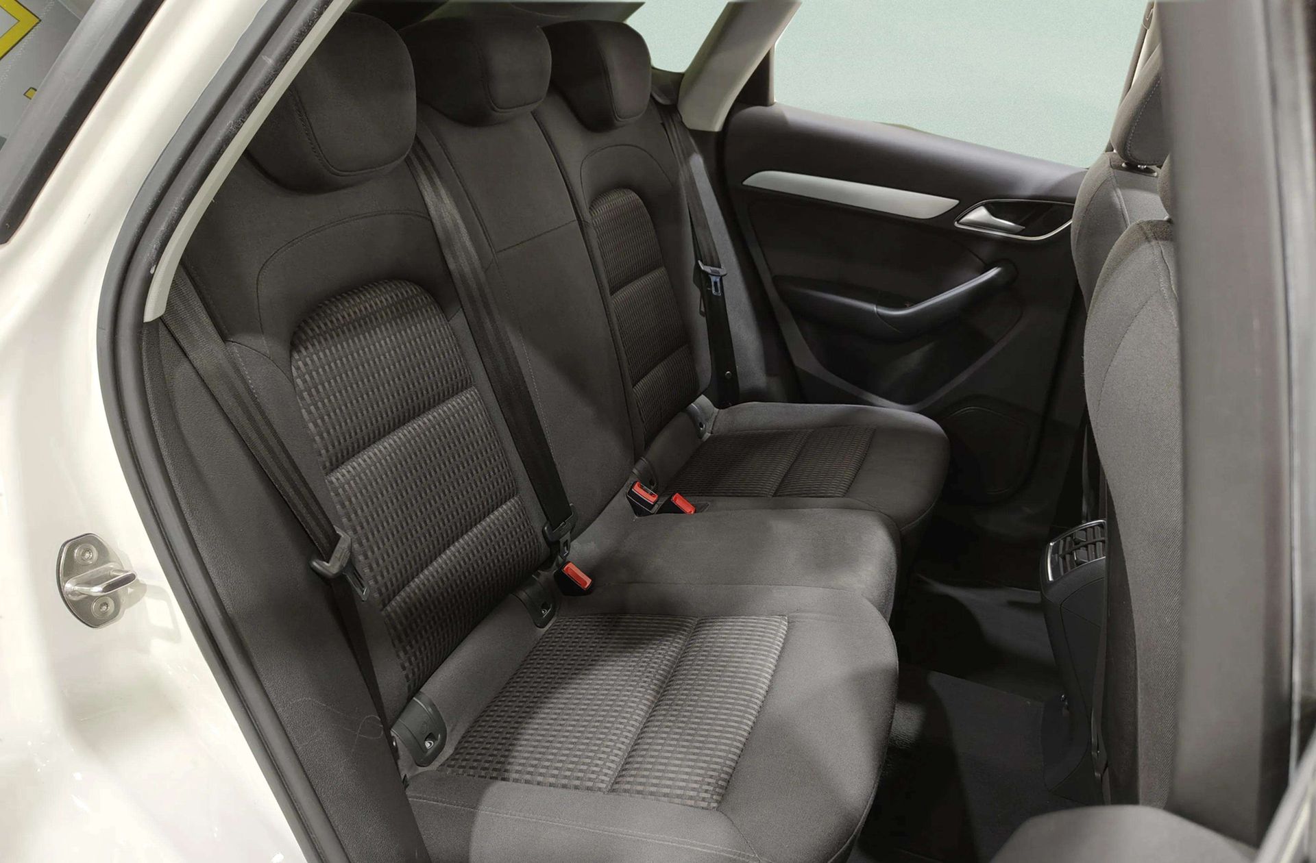 Audi Q3 Ambiente 2.0 TDI quattro S tronic - foto 15