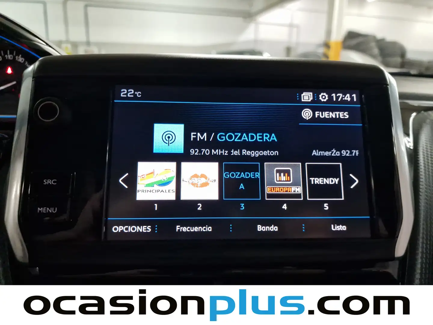 Foto Peugeot 2008 Peugeot 2008 PureTech 130 S&S Allure (130 CV)