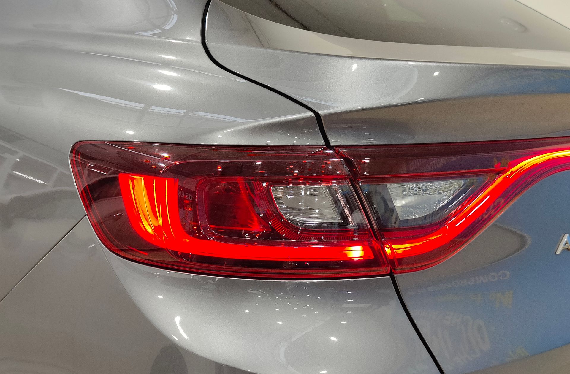 Renault Arkana Techno E-Tech full hybrid - foto 16