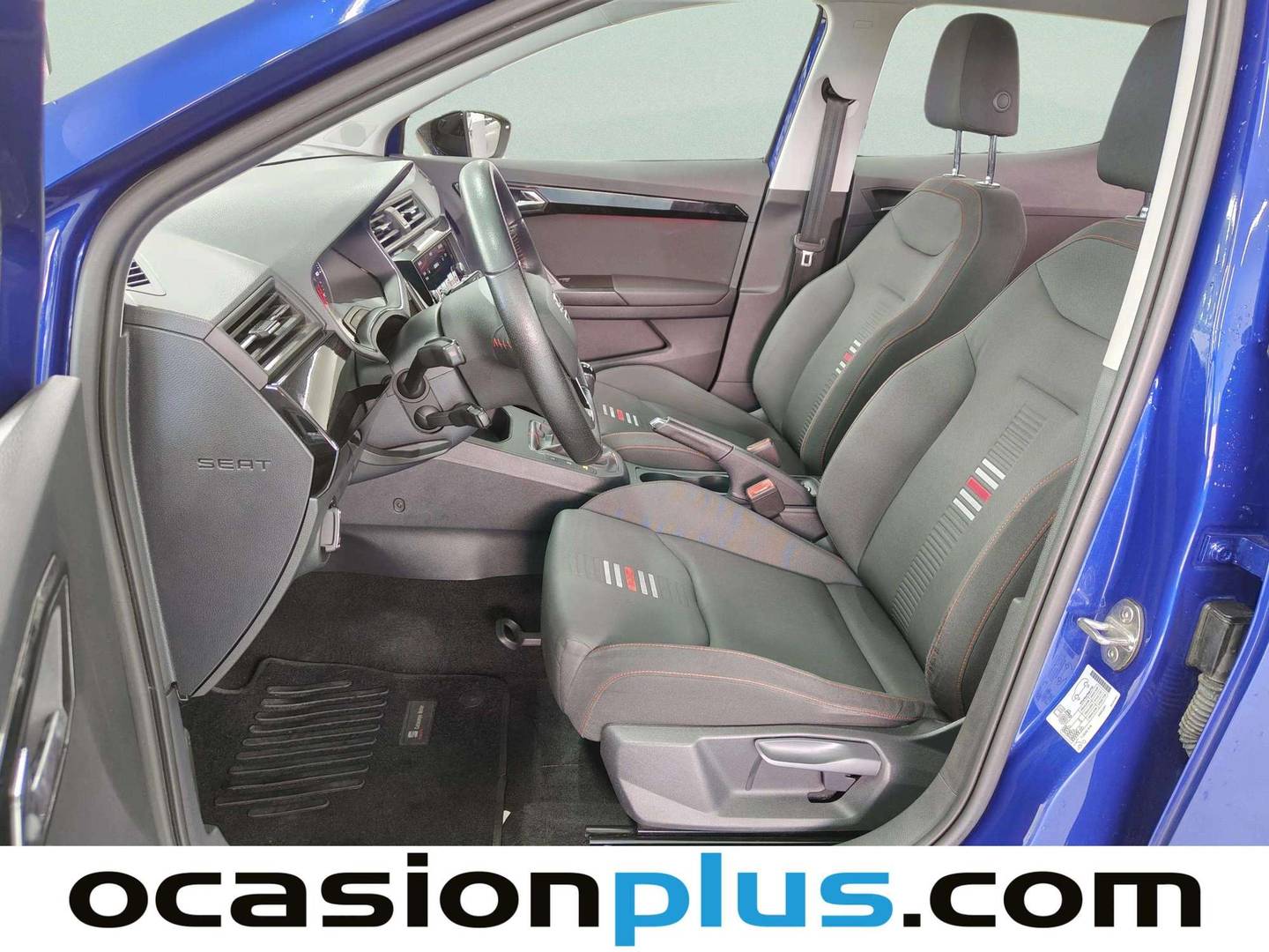 Foto asientos delanteros Seat Ibiza Seat Ibiza 1.0 EcoTSI S&S FR (115 CV)