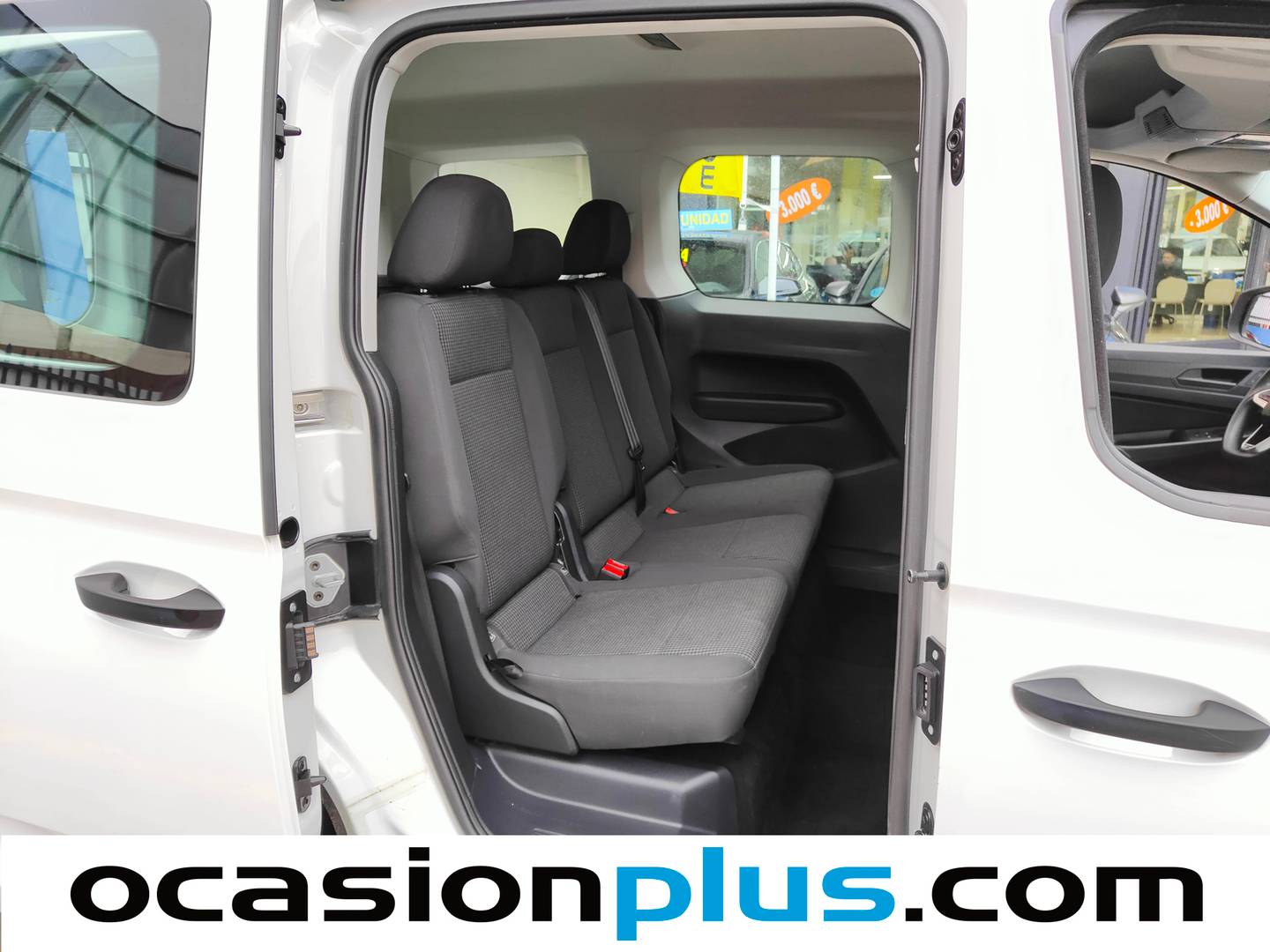 Foto Volkswagen Caddy Volkswagen Caddy Kombi Kombi 2.0 TDI 75 kW (102 CV)