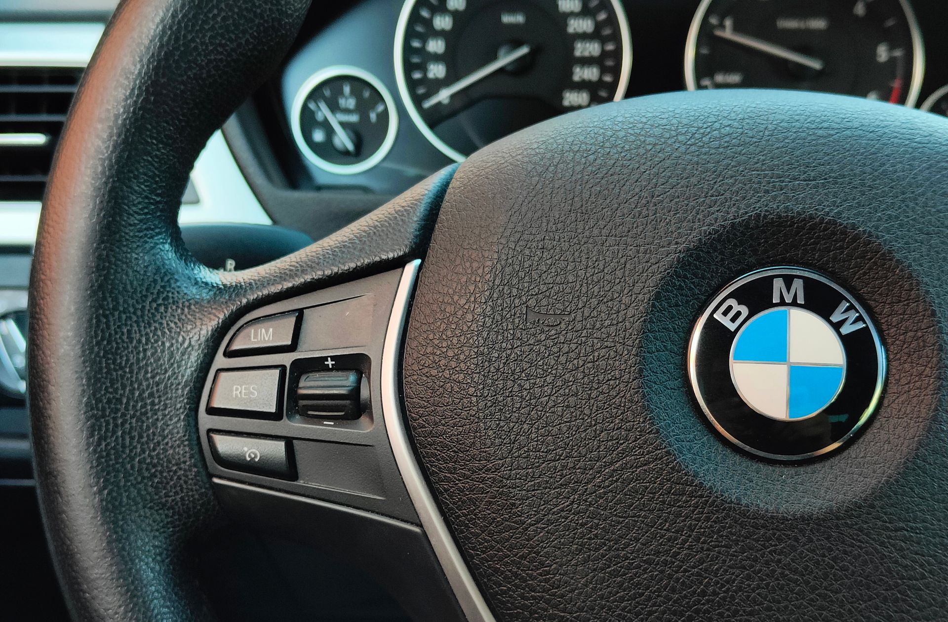 BMW Serie 3 320d - foto 25
