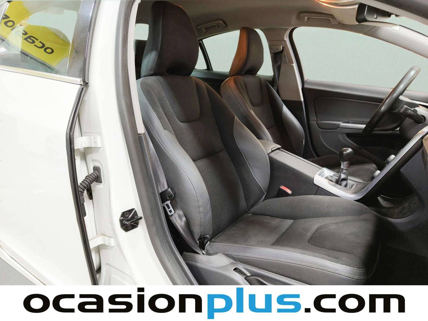 Volvo S60 Volvo S60 D3 Momentum (163 CV) manual