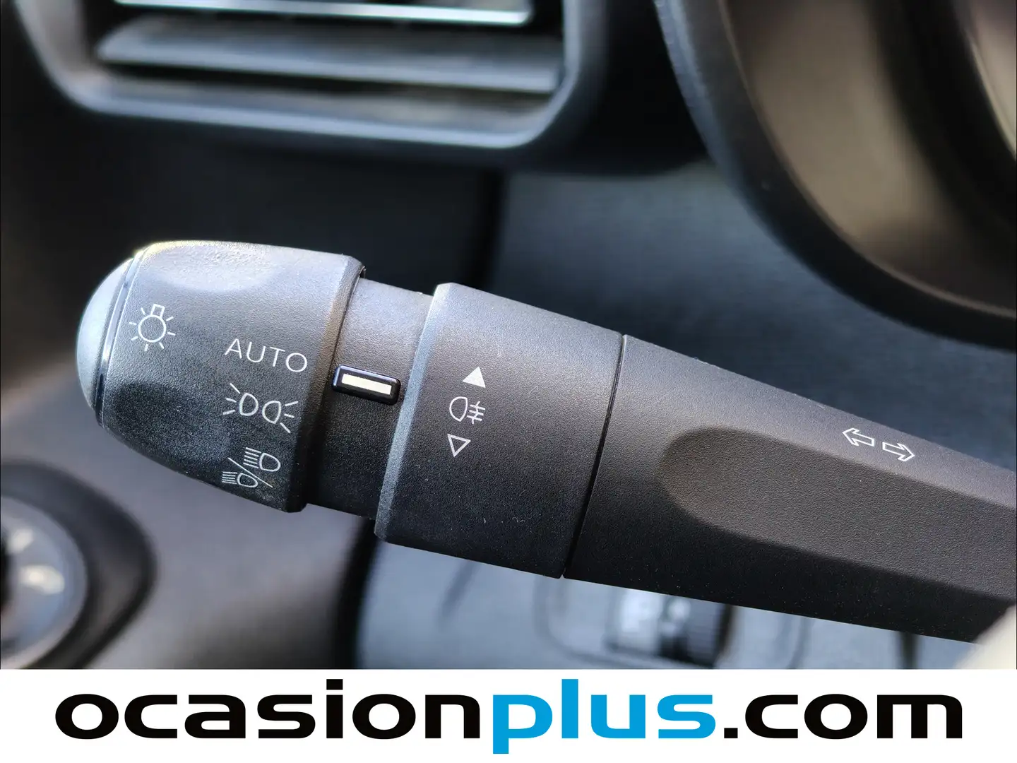 Foto Citroën Berlingo Citroen Berlingo BlueHDi 100 Talla M Live Pack (102 CV)