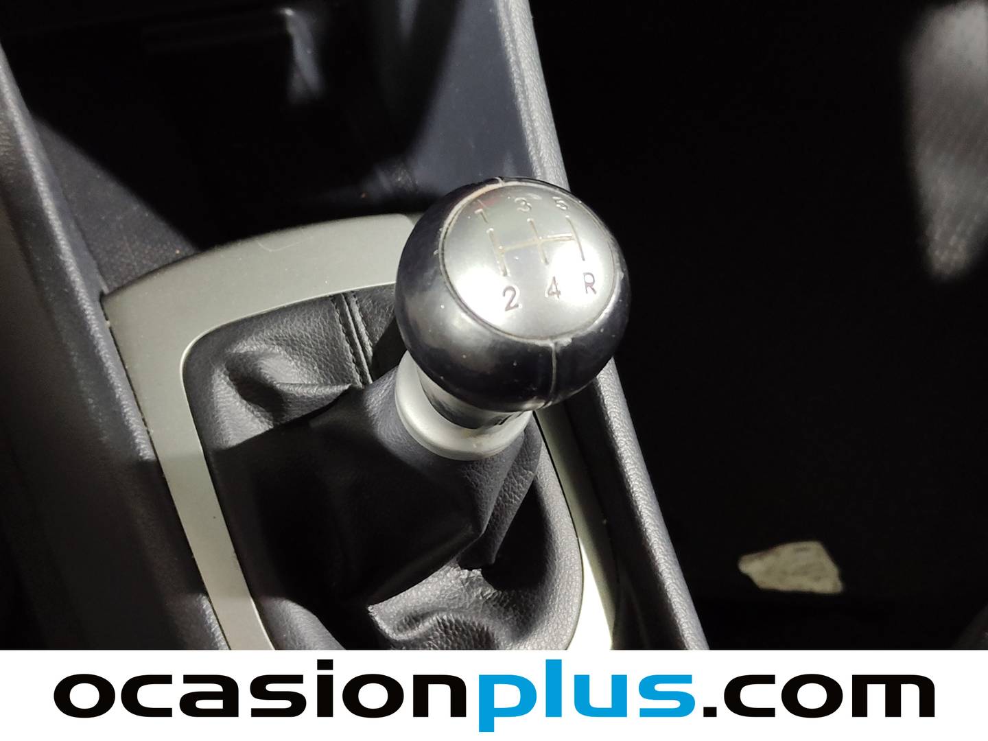 KIA Rio KIA Rio 1.2 CVVT x-Tech16 Eco-Dynamics (84 CV) de segunda mano
