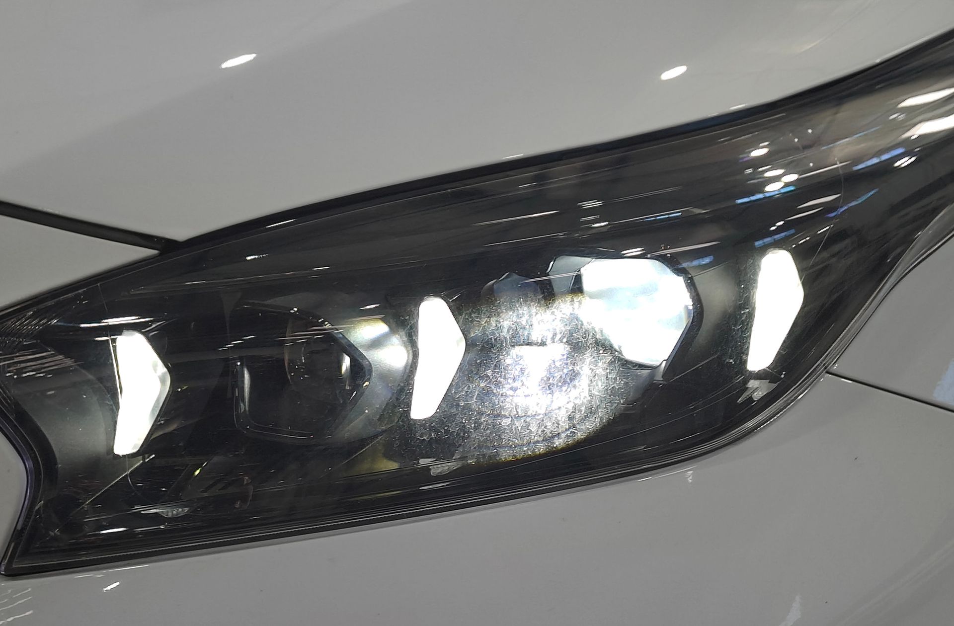 Kia XCeed 1.0 T-GDi Drive - foto 13