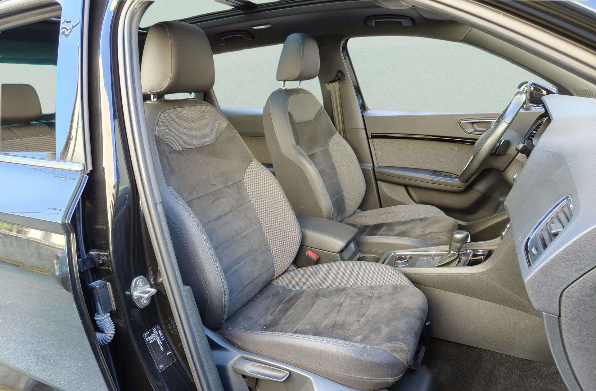 SEAT Ateca 2.0 TDI Xcellence 4Drive DSG - foto 27