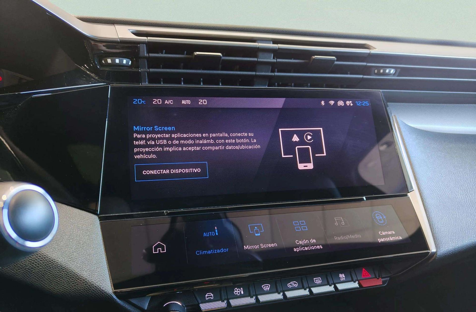 Peugeot 308 SW Hybrid 225 GT eEAT8 - foto 11