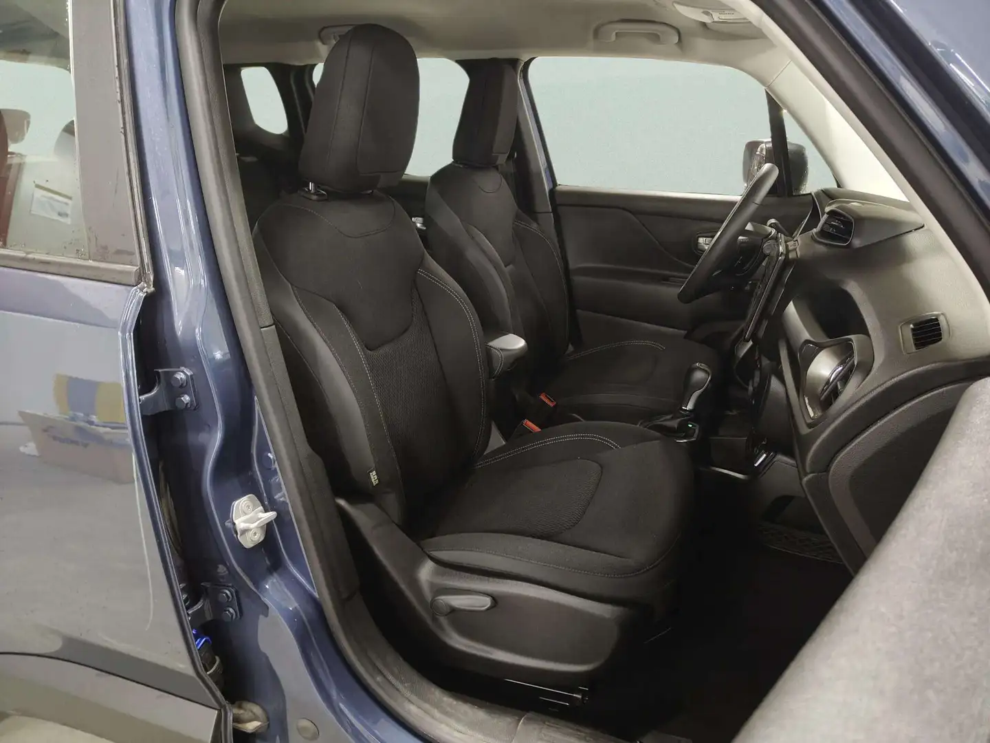 Foto Jeep Renegade Jeep Renegade eHybrid 1.5 Altitude DCT (130 CV)