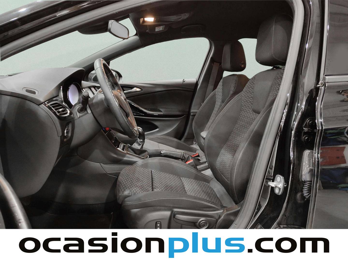 Foto asientos delanteros Opel Astra Opel Astra 1.4 Turbo Dynamic (125 CV)
