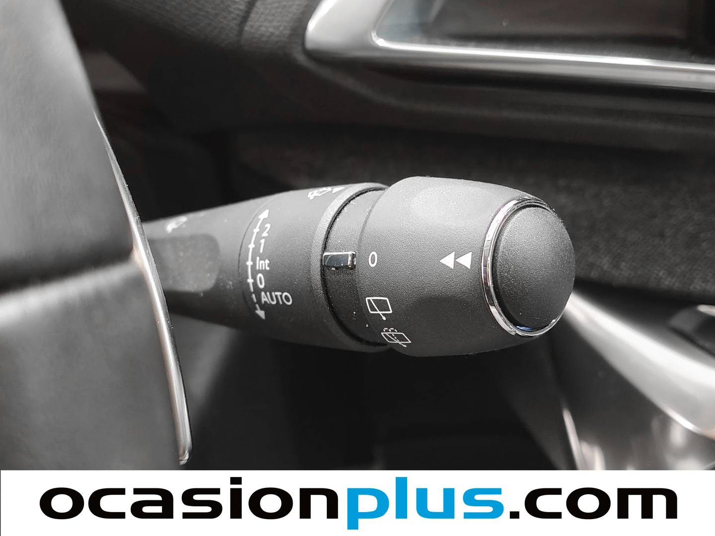 Peugeot 3008 Peugeot 3008 PureTech 130 S&S Roadtrip EAT8 (130 CV) gasolina