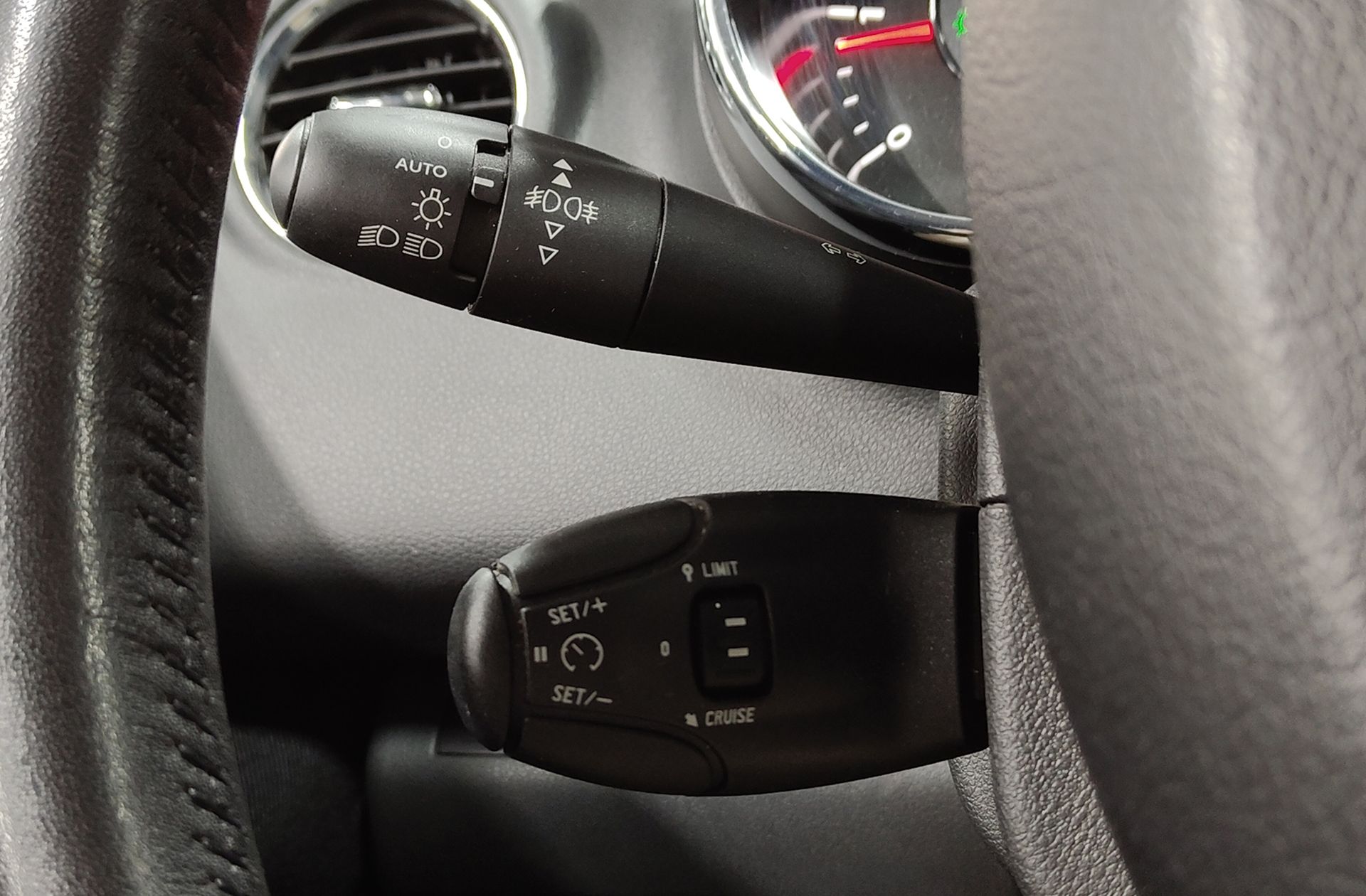 Peugeot 3008 1.6 BlueHDi FAP Style - foto 24