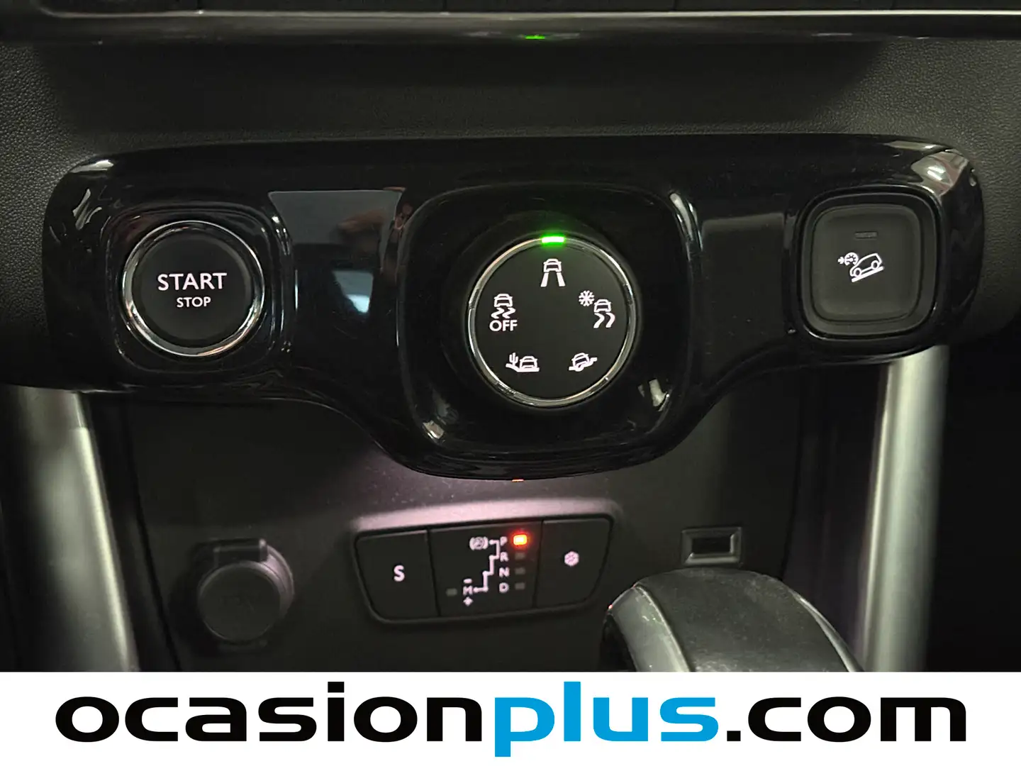 Foto Citroën C3 Aircross Citroen C3 Aircross PureTech 110 S&S Shine EAT6 (110 CV)