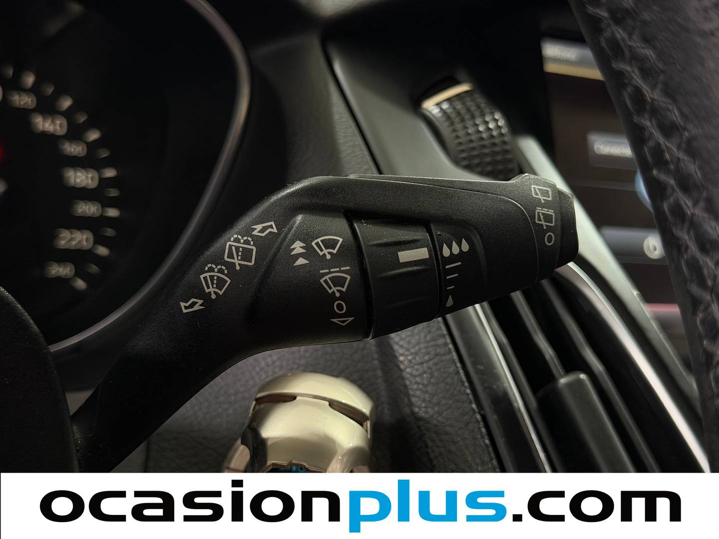 Ford Focus Ford Focus 1.0 Ecoboost Titanium Powershift (125 CV) seminuevo