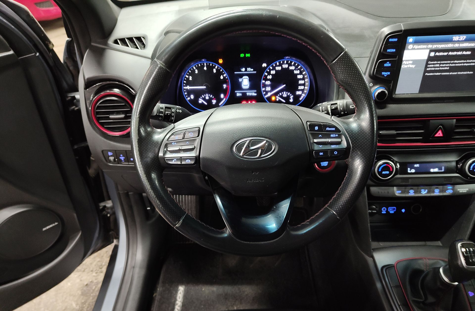Hyundai Kona 1.0 T-GDi Tecno 4x2 AEB - foto 21