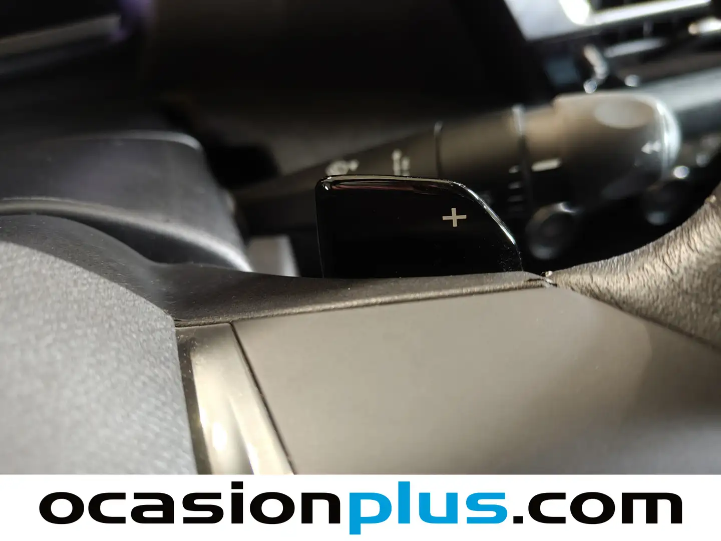 Foto Citroën C4 Citroen C4 Hybrid 136 Plus e-DCS6 (136 CV)