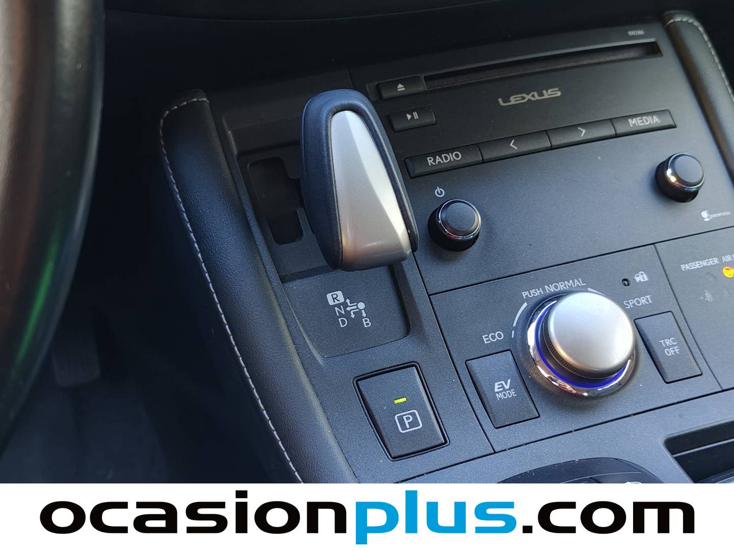 Foto Lexus CT Lexus CT 200h Business (136 CV)