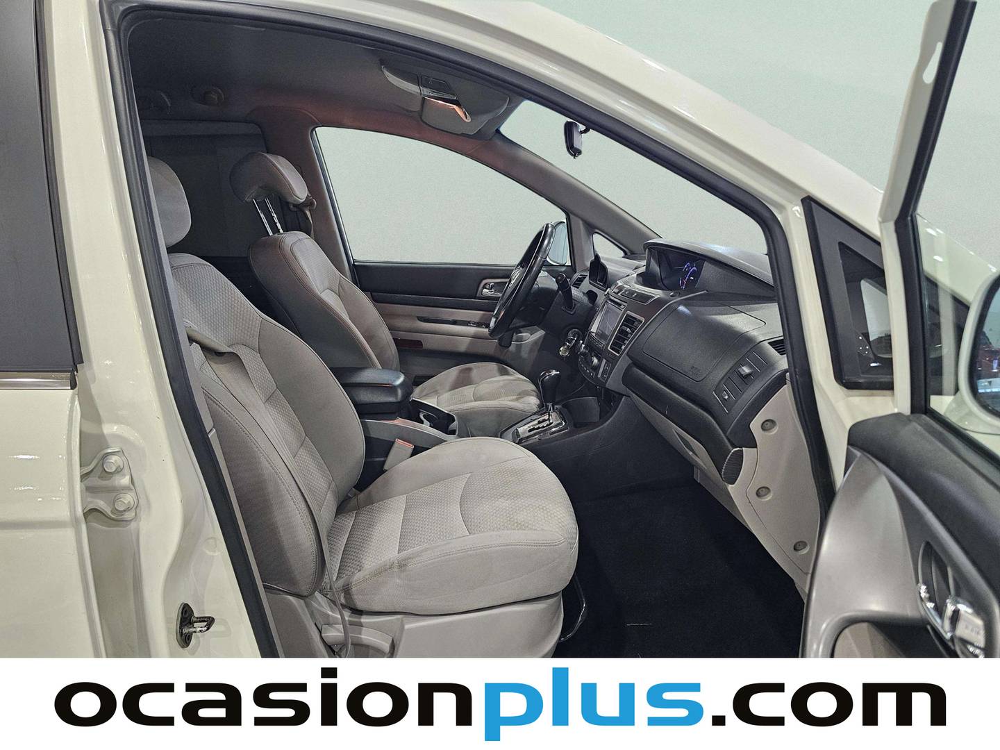 SsangYong Rodius SsangYong Rodius D22T Premium Auto (178 CV) 7 PLAZAS diésel