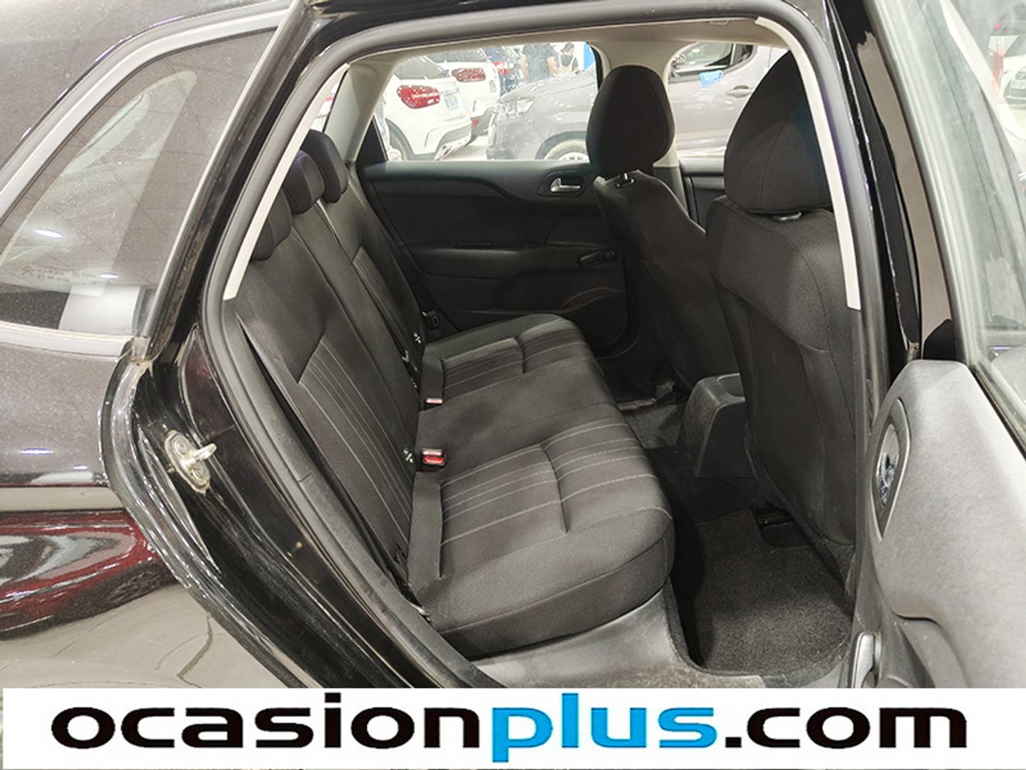 Foto Citroën C4 Citroen C4 PureTech 110 Live (110 CV)