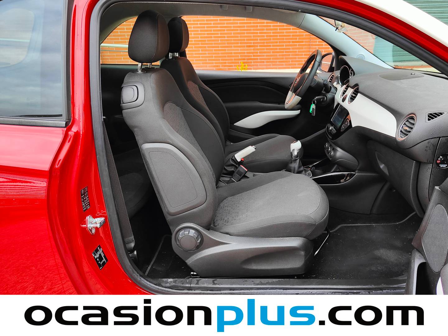 Foto Opel Adam Opel Adam 1.4 XEL Glam (87 CV)