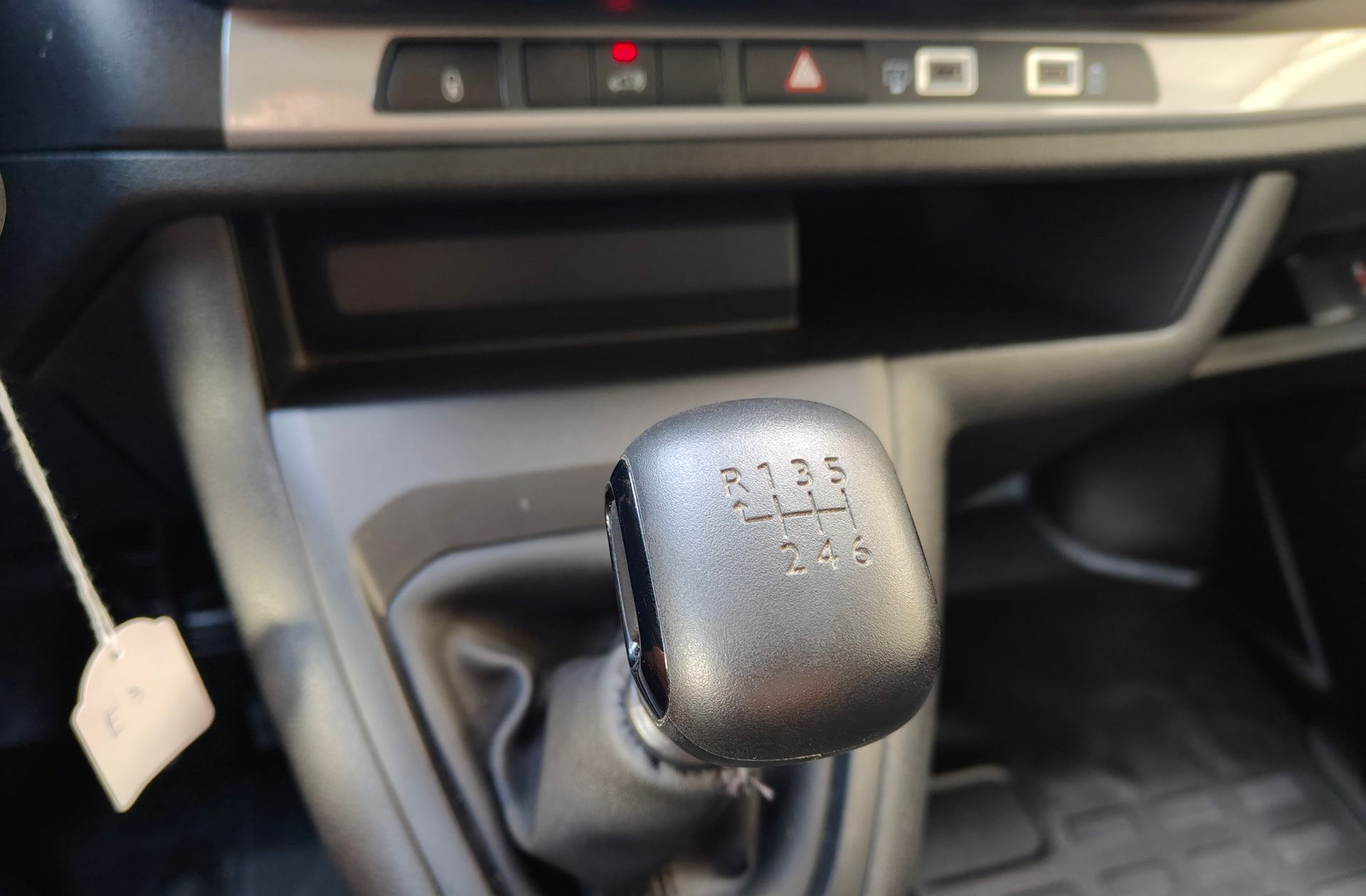Opel Vivaro Furgon BlueHDi 120 - foto 5