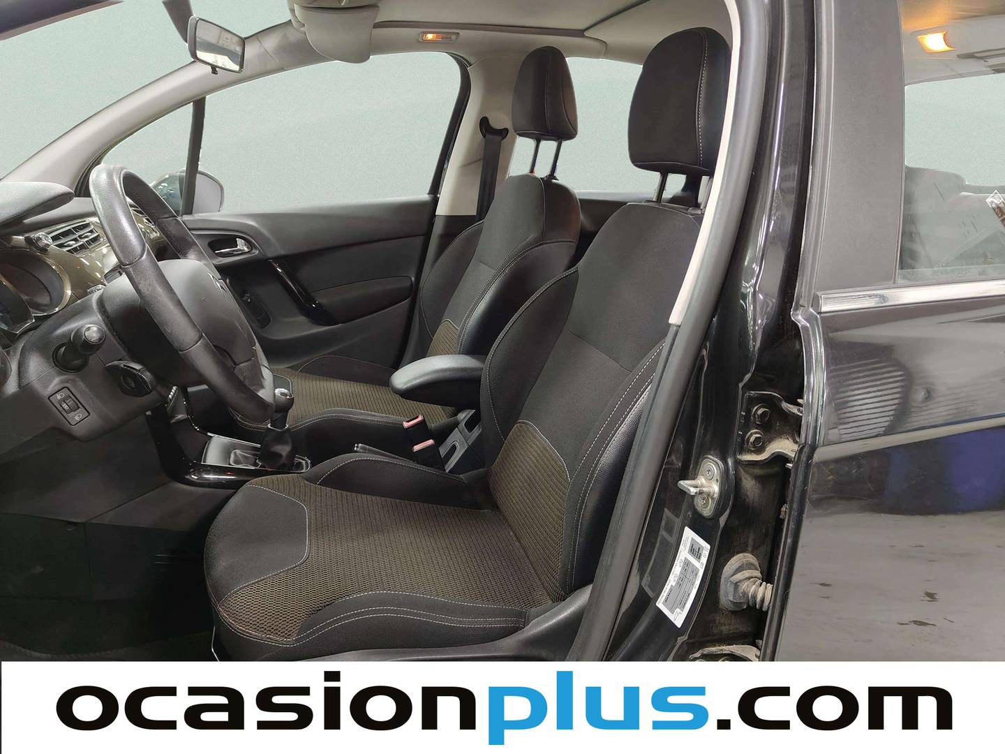 Foto asientos delanteros Citroën C3 Citroën C3 e-HDi Collection (92 CV)