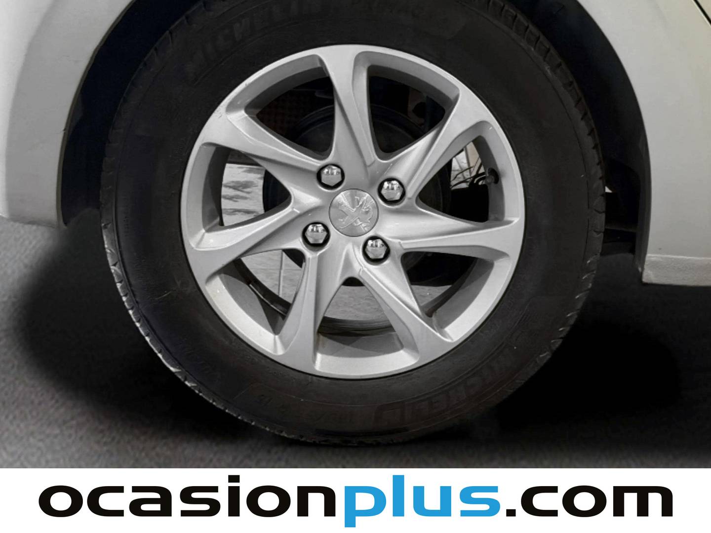 Peugeot 208 Peugeot 208 PureTech 82 S&S Active (82 CV) manual