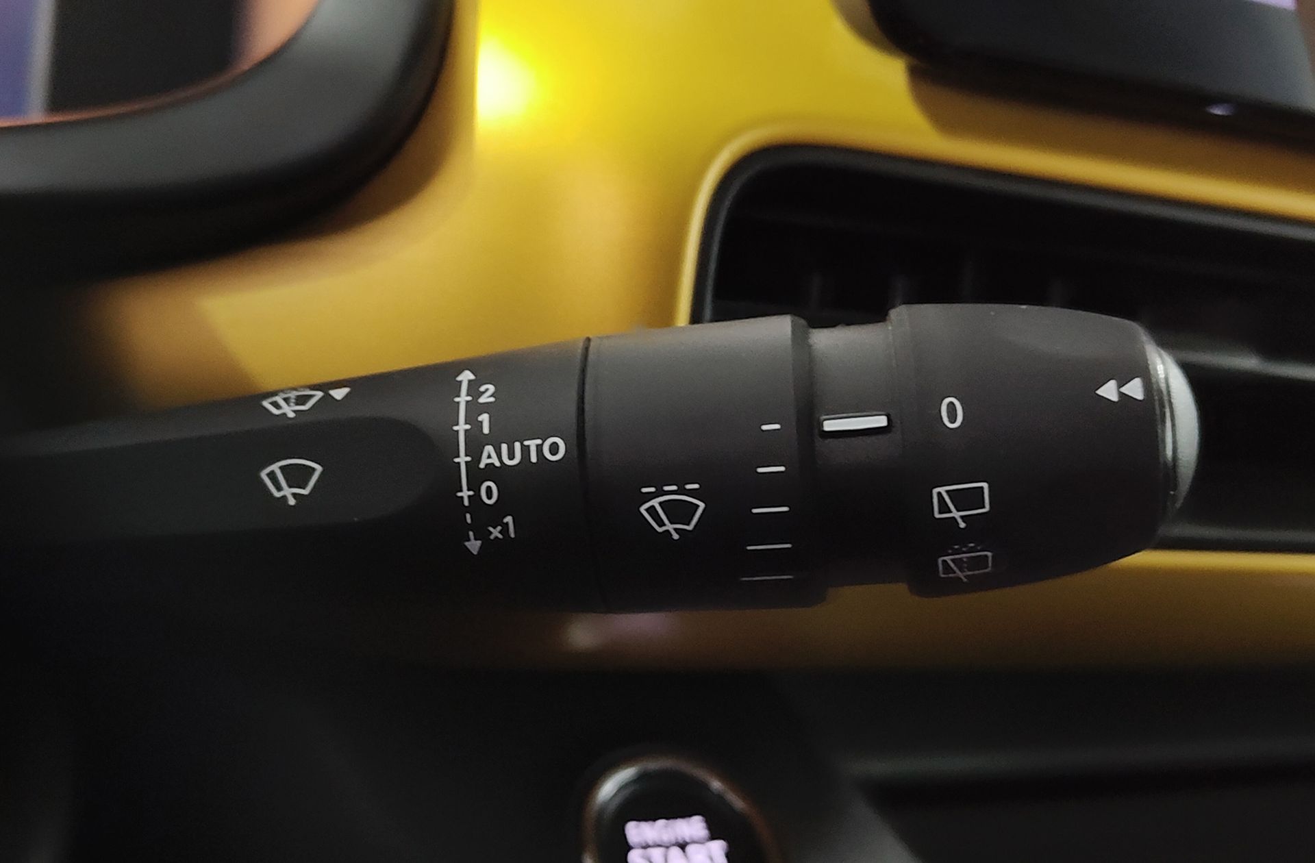 Jeep Avenger 1.2 G Summit - foto 38