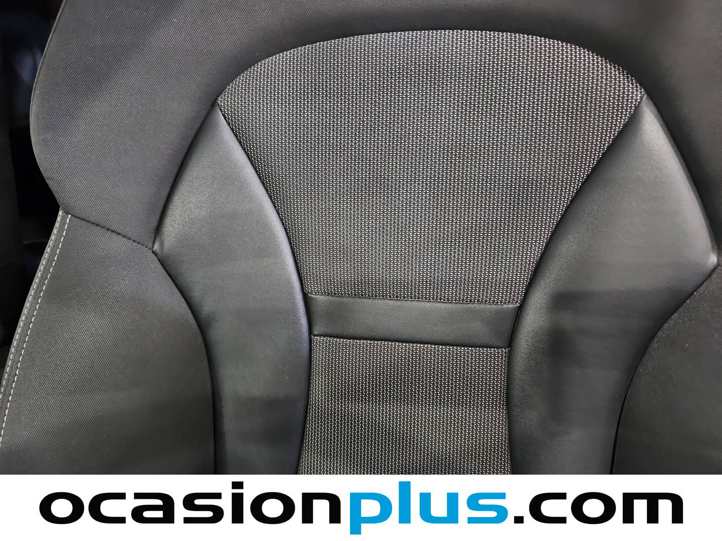 Extras y acabados del Audi A1 Audi A1 Adrenalin2 1.8 TFSI (192 CV) S tronic PACK S-LINE