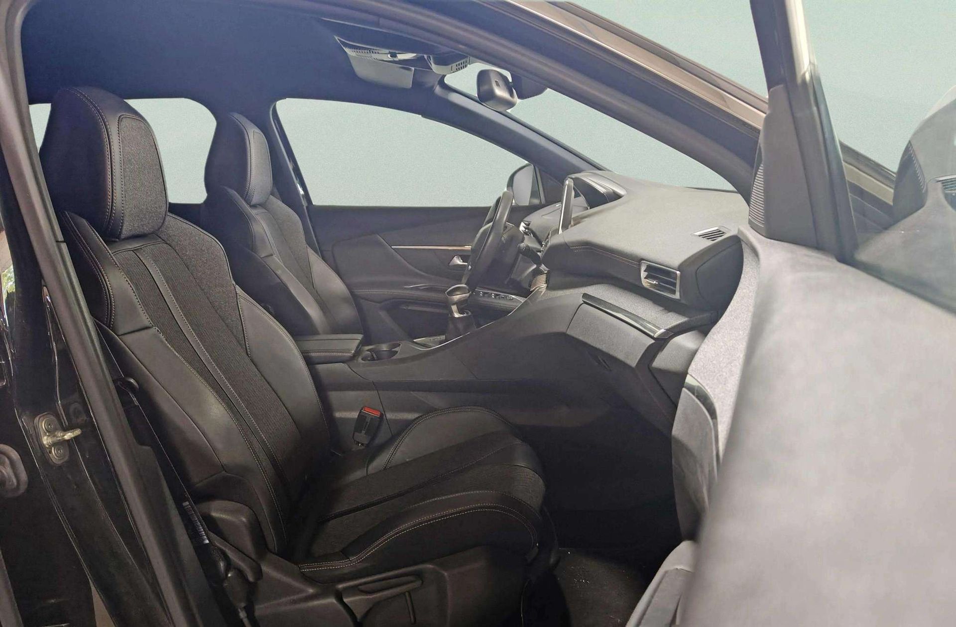 Peugeot 3008 BlueHDi 130 GT Line - foto 18