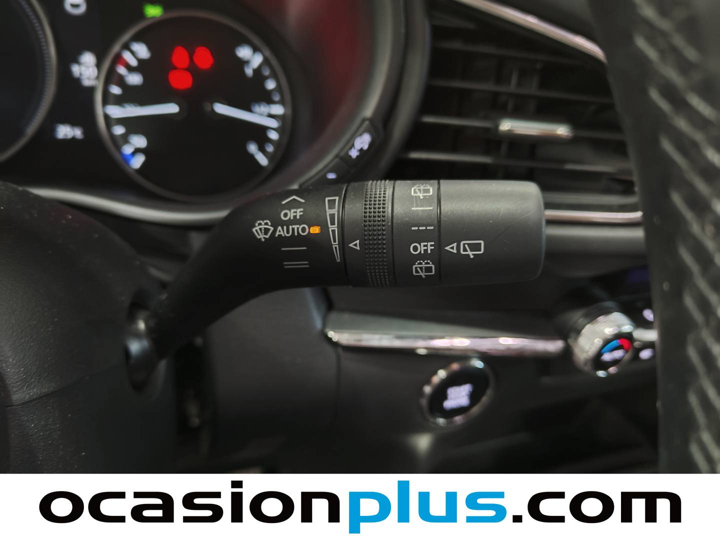 Mazda CX-30 Mazda CX-30 2.0 e-Skyactiv-X Zenith Black Safety AT (186 CV) al mejor precio