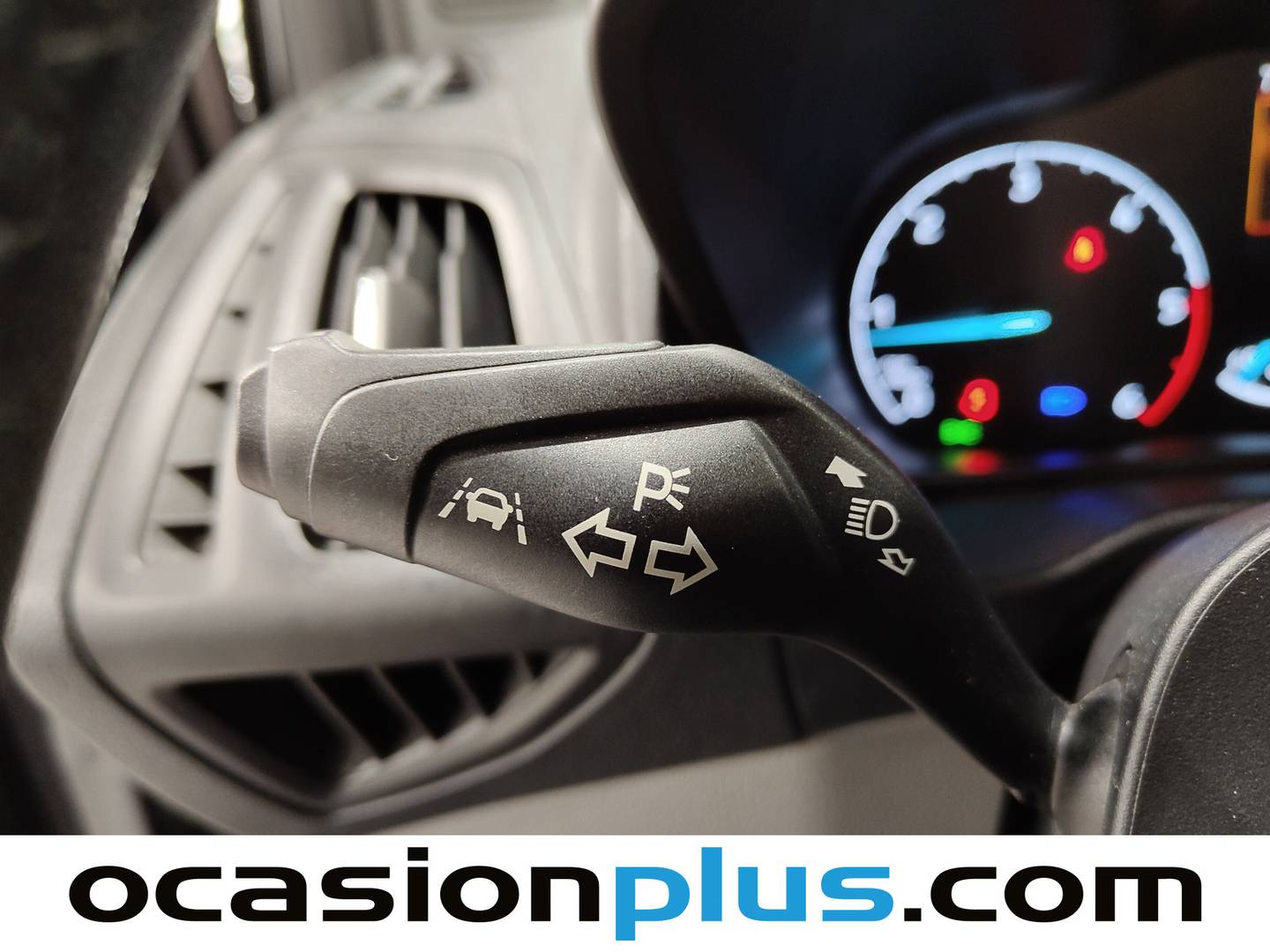 Foto Ford Tourneo Connect Ford Tourneo Connect 1.5 TDCI Titanium (120 CV)