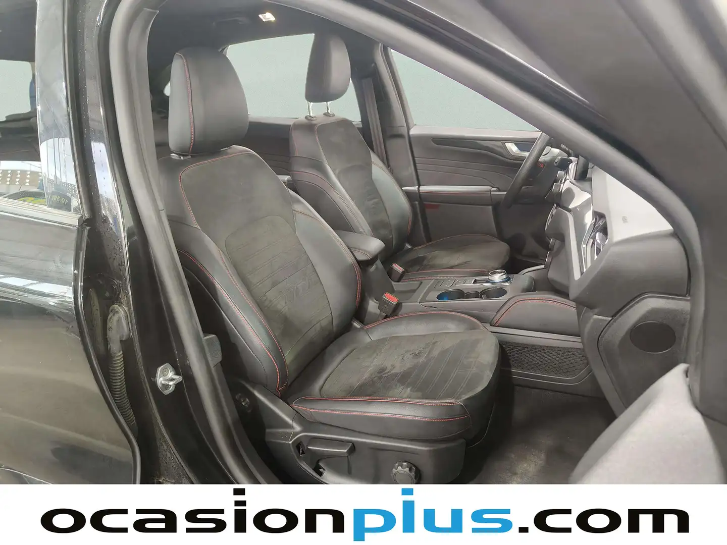 Foto Ford Kuga Ford Kuga 2.5 Duratec PHEV ST-Line X Auto (225 CV)