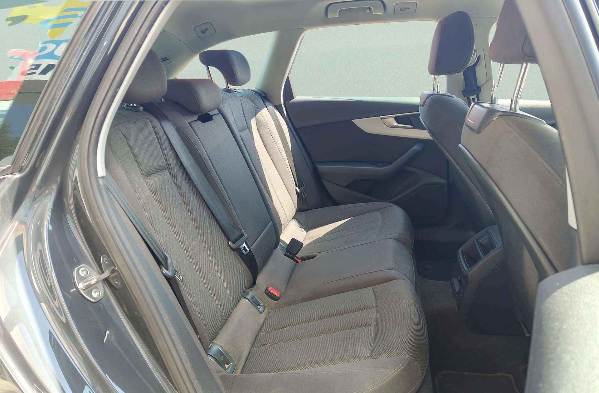 Audi A4 Avant Advanced edition 2.0 TDI S tronic - foto 15
