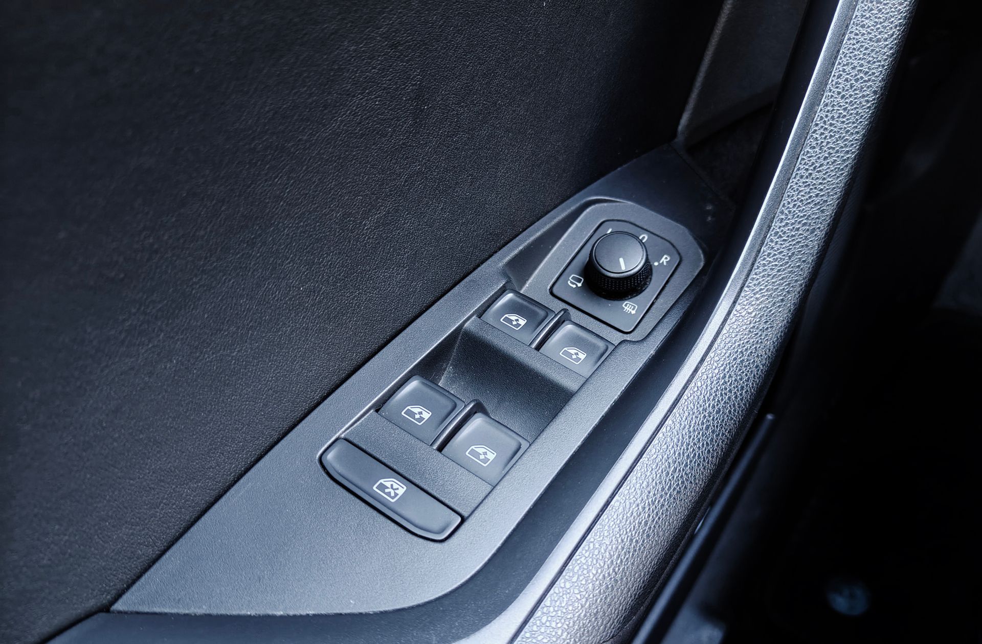 Škoda Kodiaq 1.5 TSI Ambition 4x2 DSG - foto 39