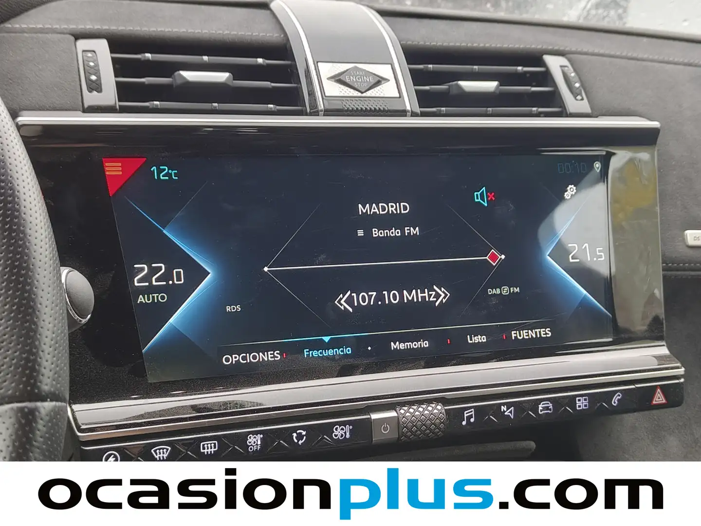 Foto DS DS 7 Crossback DS DS7 Crossback E-Tense 300 Performance Line+ 4WD Auto (300 CV)