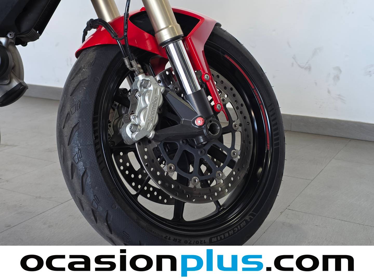 Foto Ducati Monster 1100 Evo ABS Ducati Monster 1100 Evo ABS 1100 Evo ABS (95 Cv)