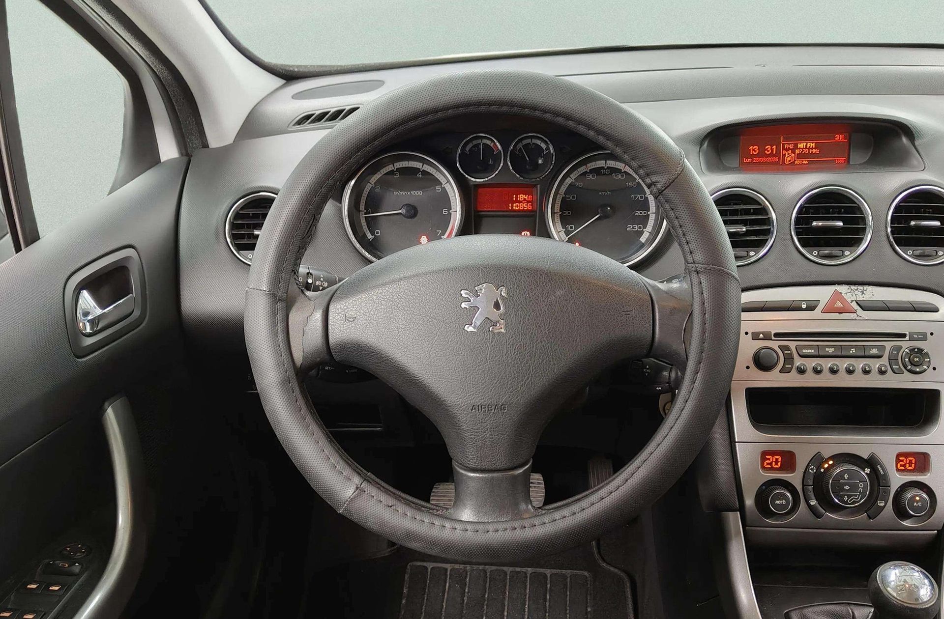 Peugeot 308 1.6 VTI Sport - foto 17