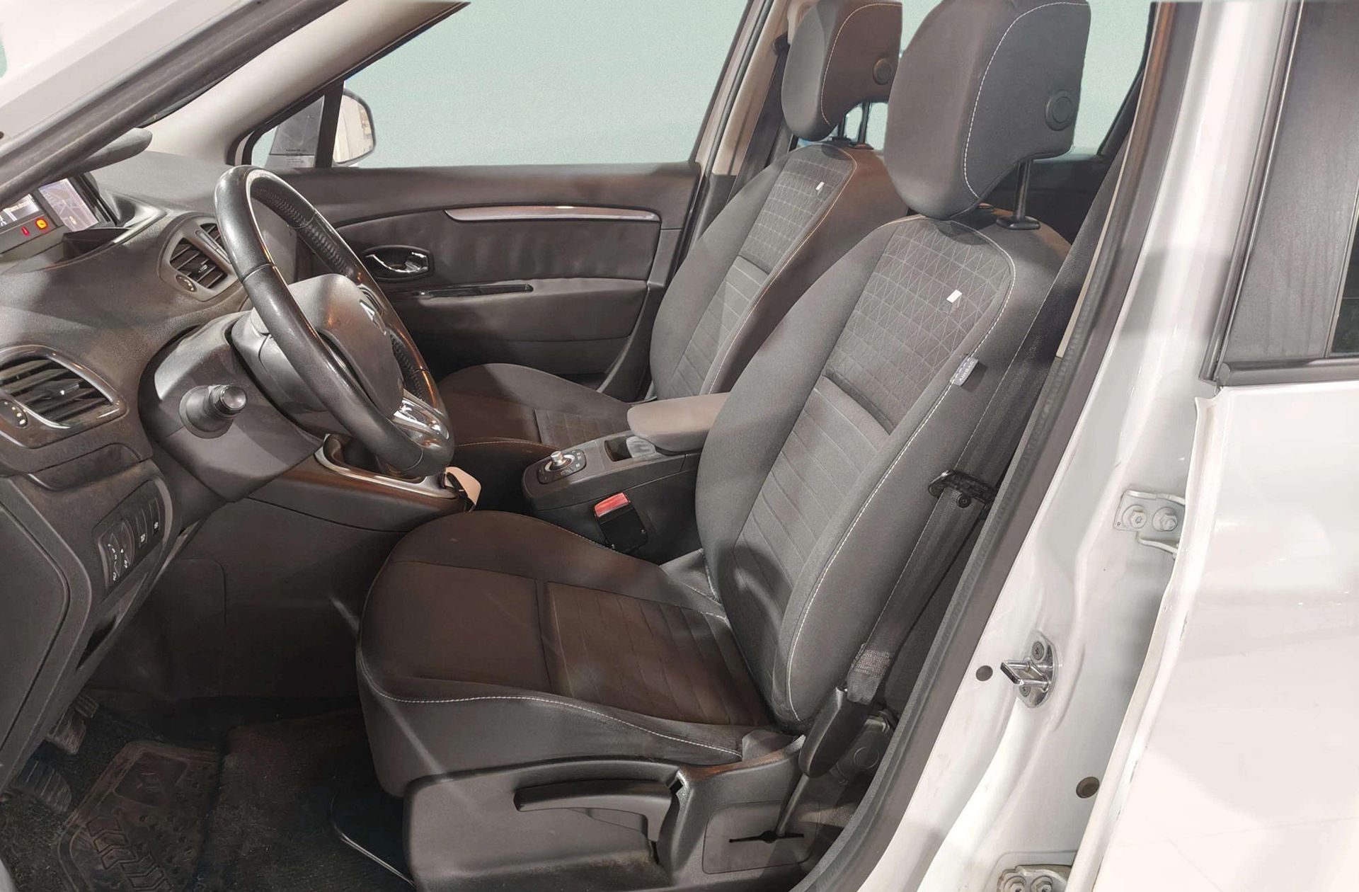 Renault Scénic Limited Energy dCi - foto 9