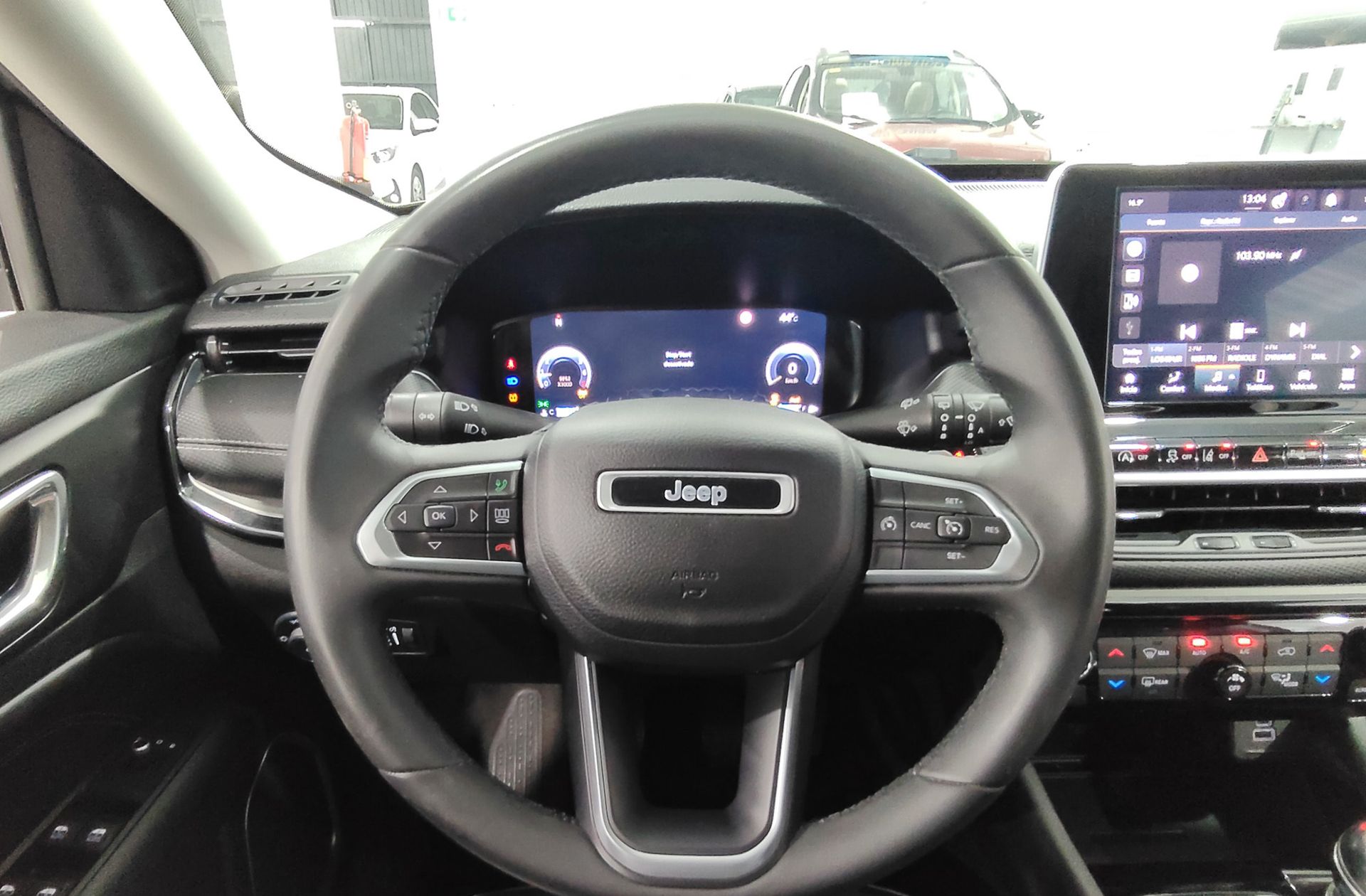 Jeep Compass 1.3 Gse Night Eagle FWD - foto 21