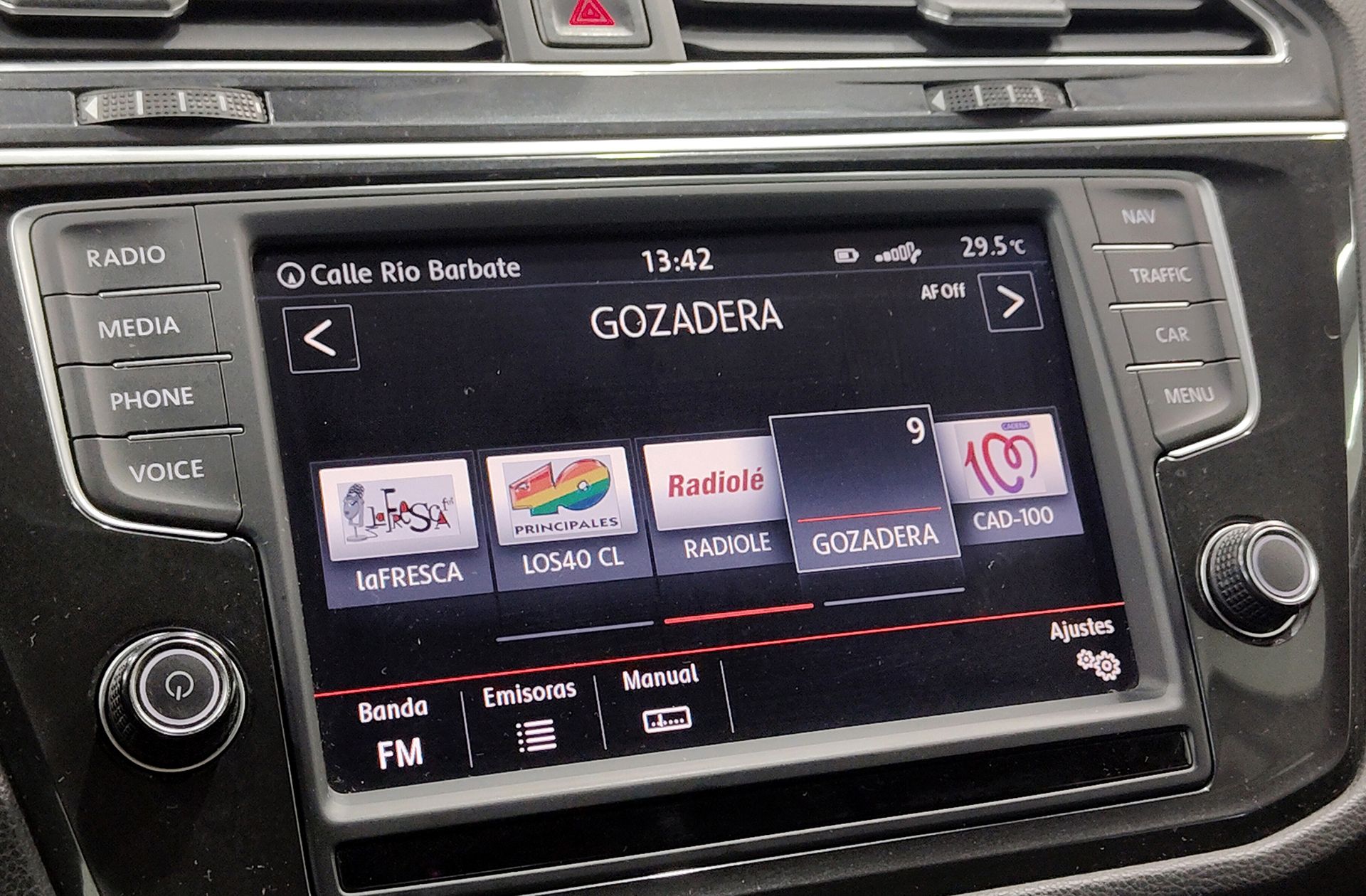 Volkswagen Tiguan Edition 2.0 TDI - foto 29