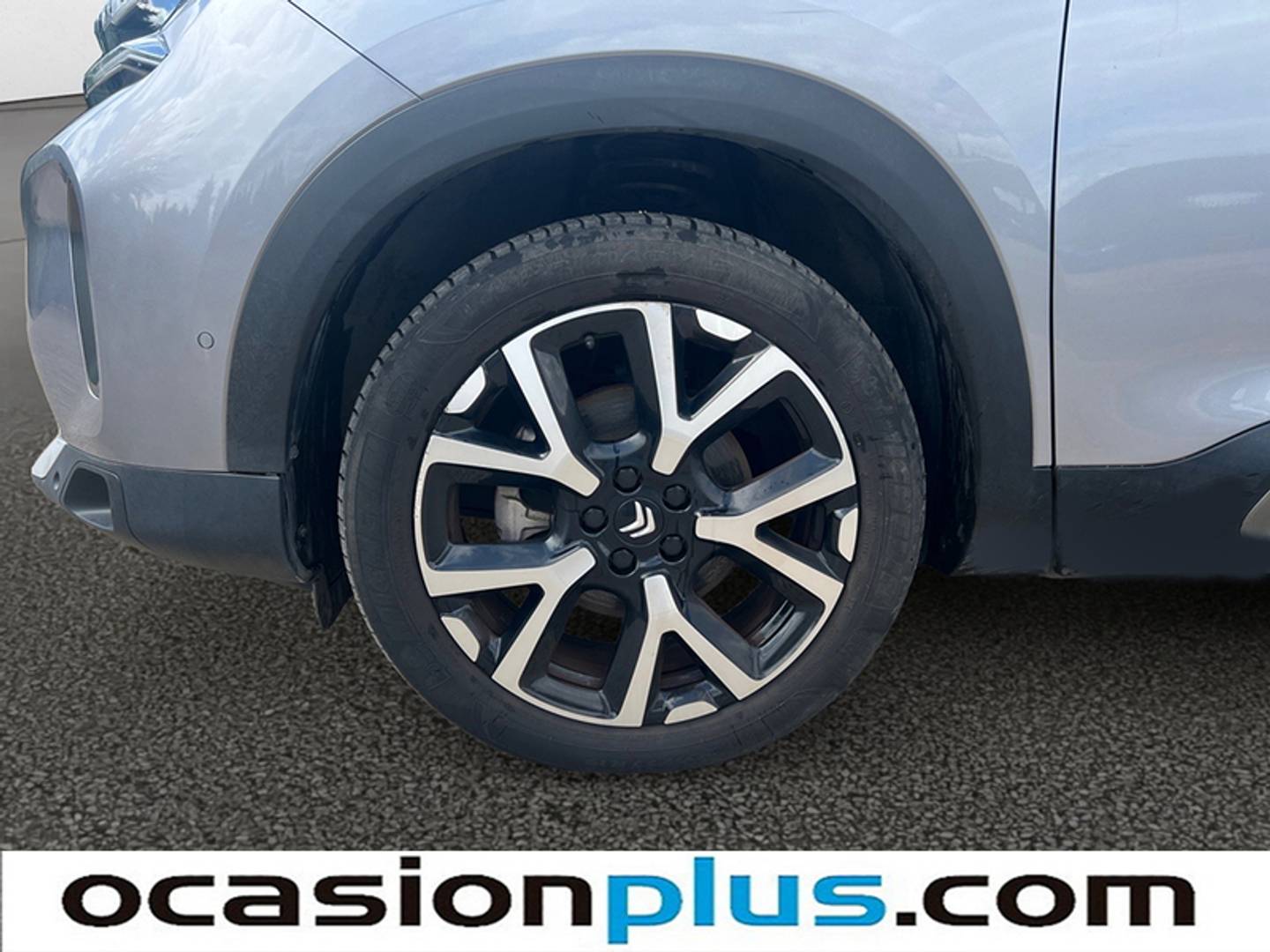 Foto Citroën C5 Aircross Citroen C5 Aircross PureTech 130 S&S Shine Pack EAT8 (131 CV)