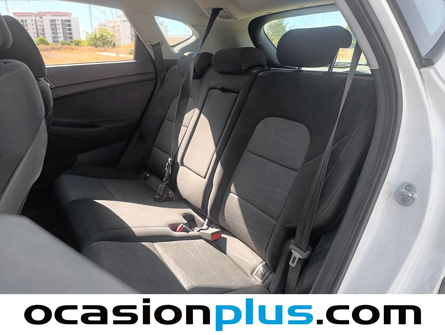 Foto asientos traseros Hyundai Tucson Hyundai Tucson 1.6 CRDI 48V SLE 4x2 (116 CV)