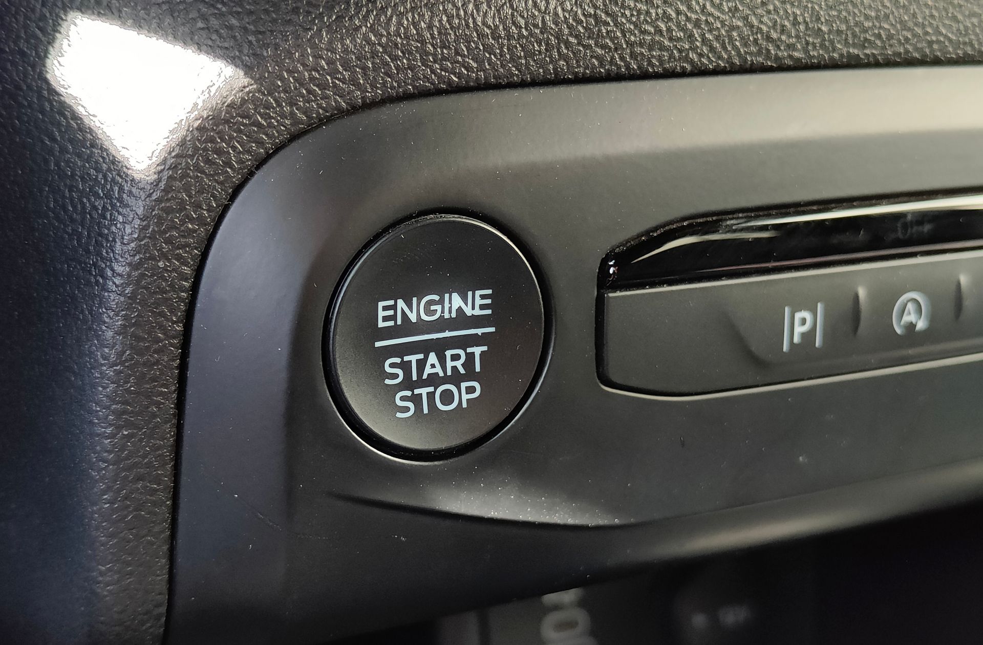 Ford Focus 1.0 EcoBoost MHEV ST-Line - foto 38