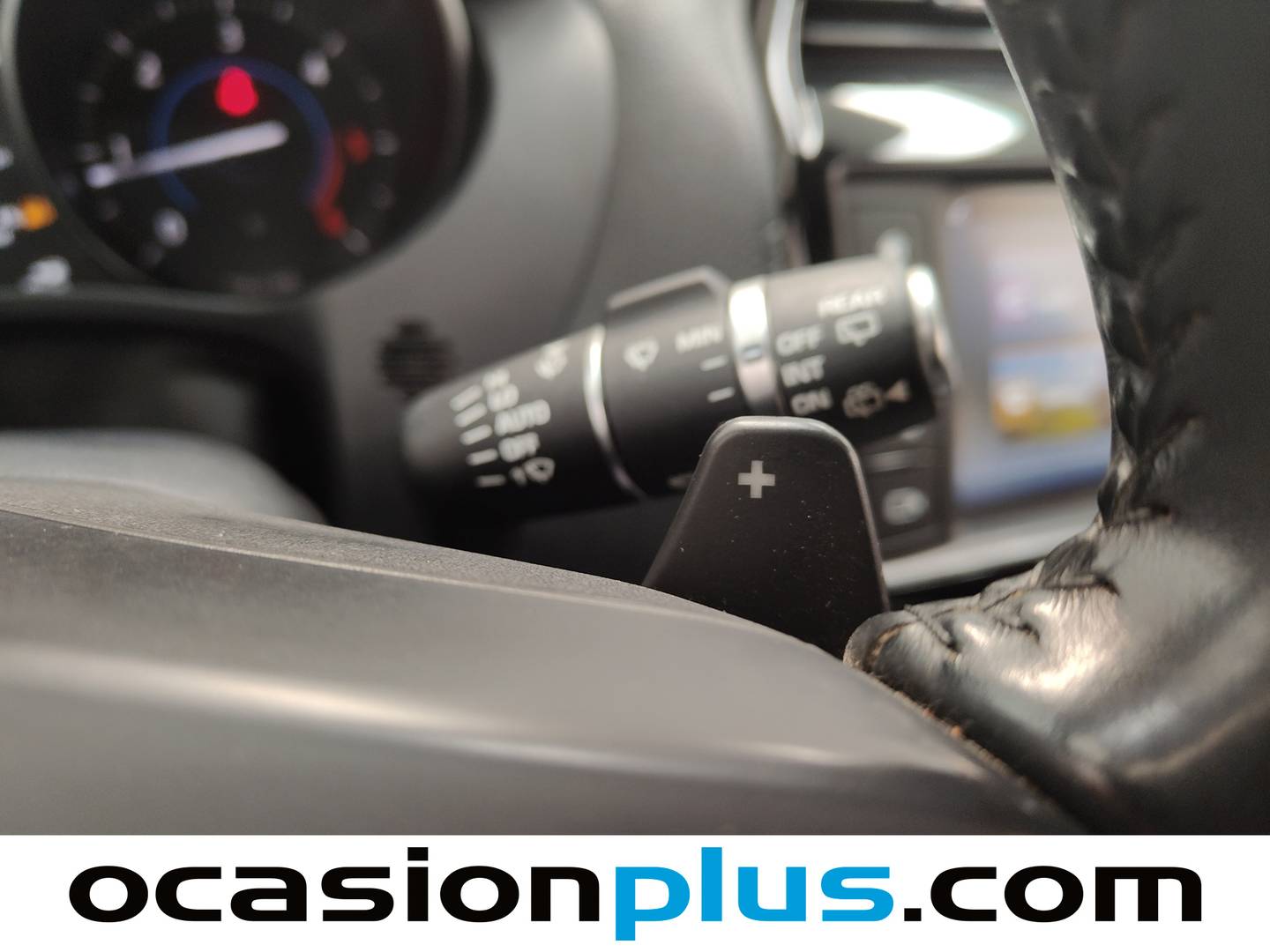 Foto Jaguar F-Pace Jaguar F-PACE 2.0L i4D Pure AWD Auto (180 CV)