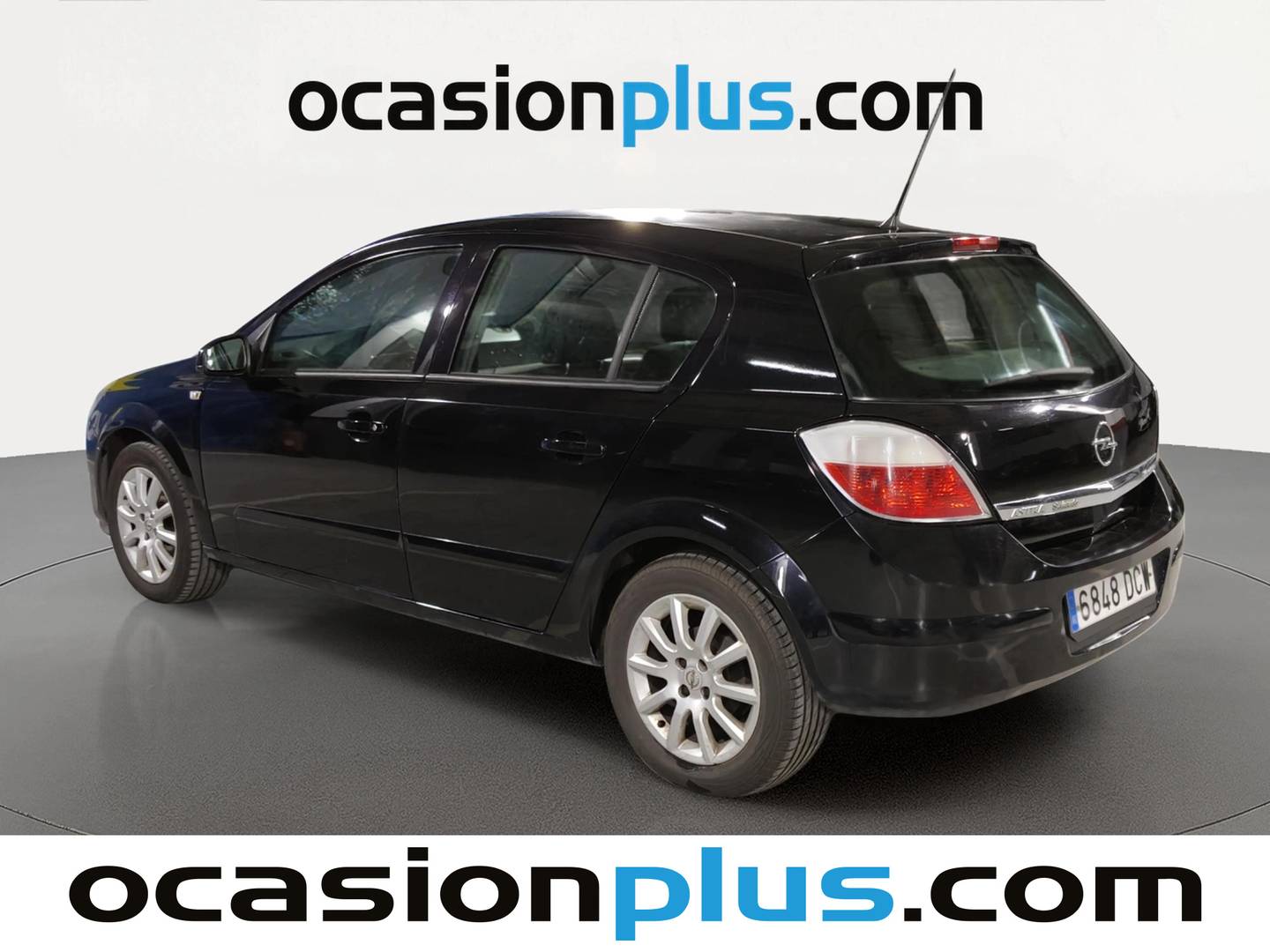 Foto trasera Opel Astra Opel Astra 1.6 Enjoy (105 CV) izquierda