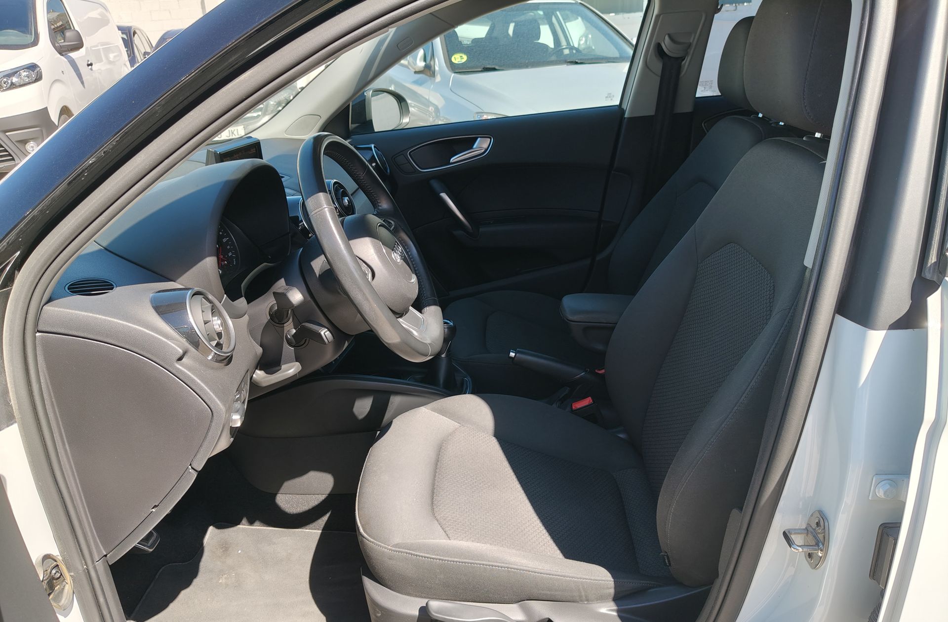 Audi A1 Sportback Adrenalin 1.6 TDI S Line - foto 9