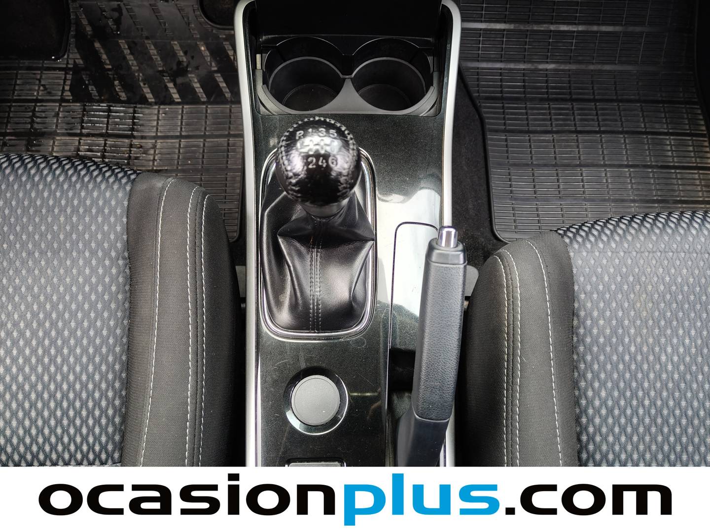 Foto Mitsubishi Outlander Mitsubishi Outlander 220 DI-D Motion 2WD (150 CV)