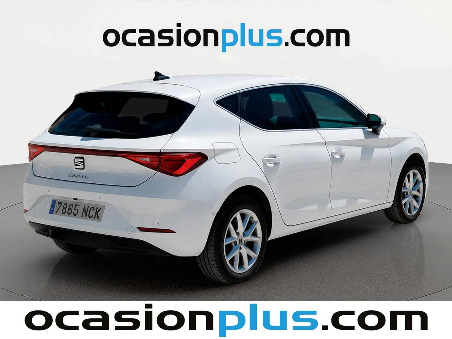 Foto trasera Seat León Seat León 1.5 eTSI Style XL DSG (116 CV) derecha