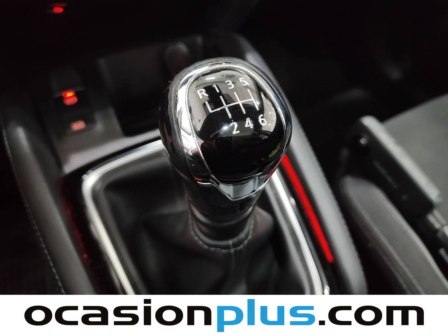 Foto Nissan QASHQAI Nissan Qashqai DIG-T 115 N-Connecta 4x2 (115 CV)